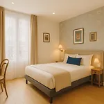 Hotel B Square