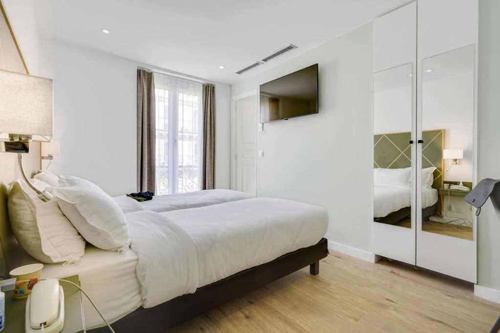 B Square Hotel 3*